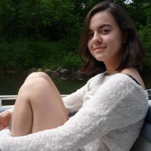 Meet your Posher, Sanaz